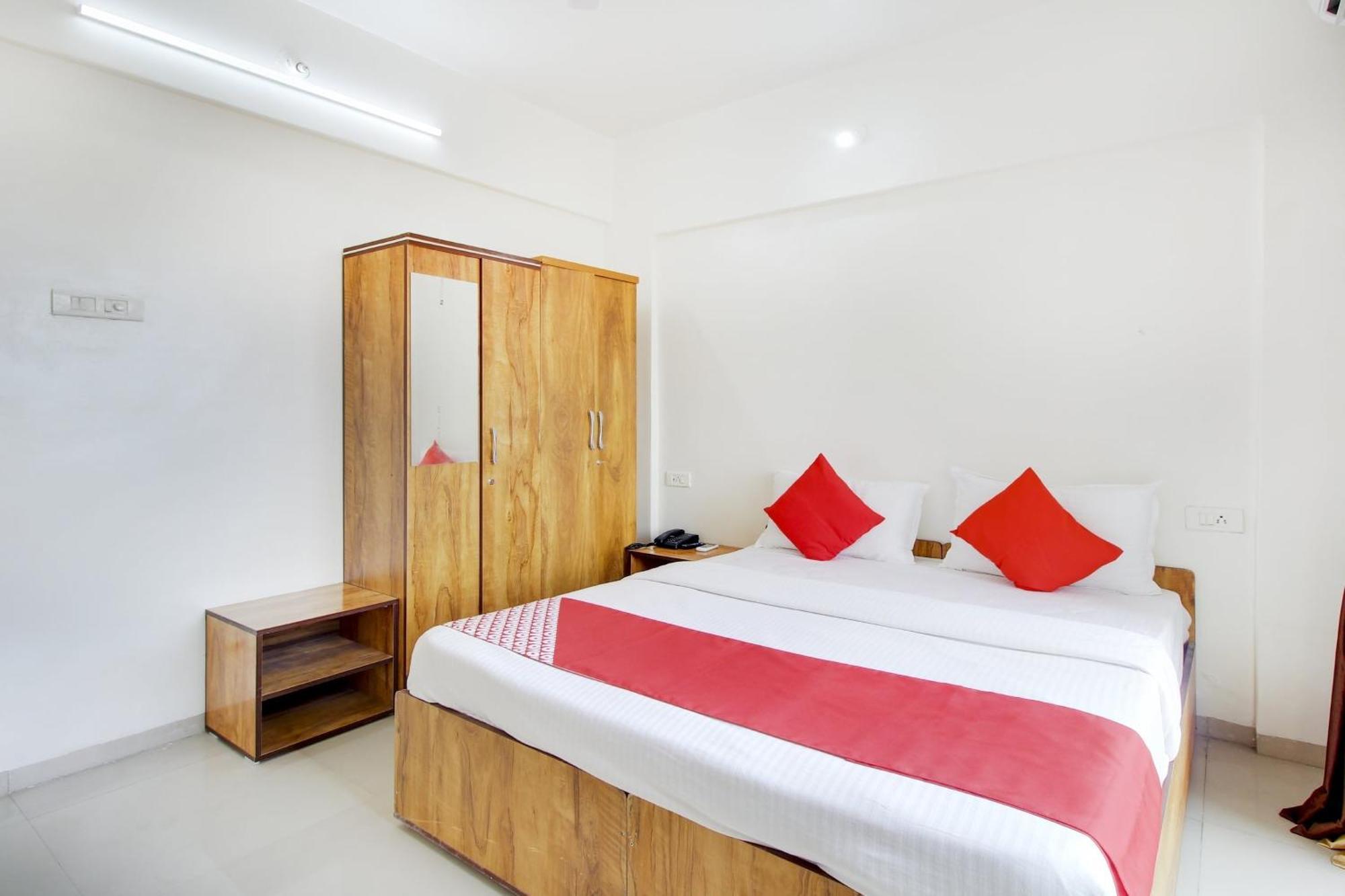 Hotel O Star Inn Пуна Экстерьер фото